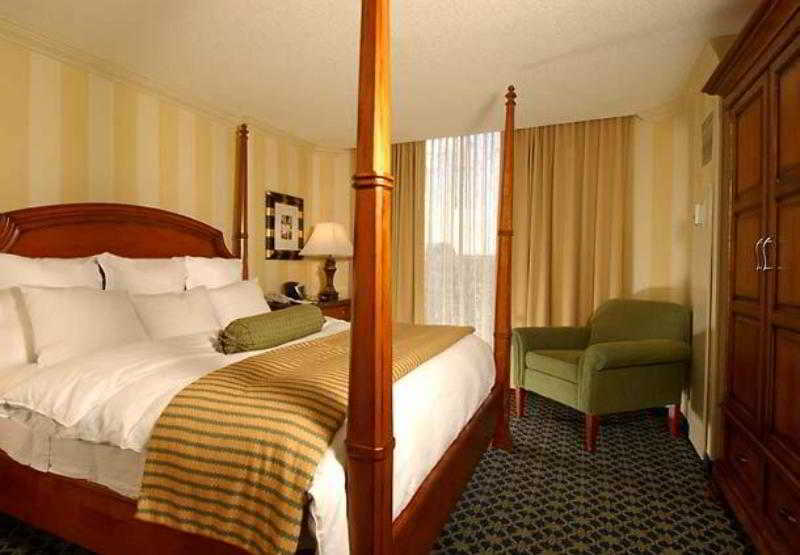 Greenville Marriott Rum bild